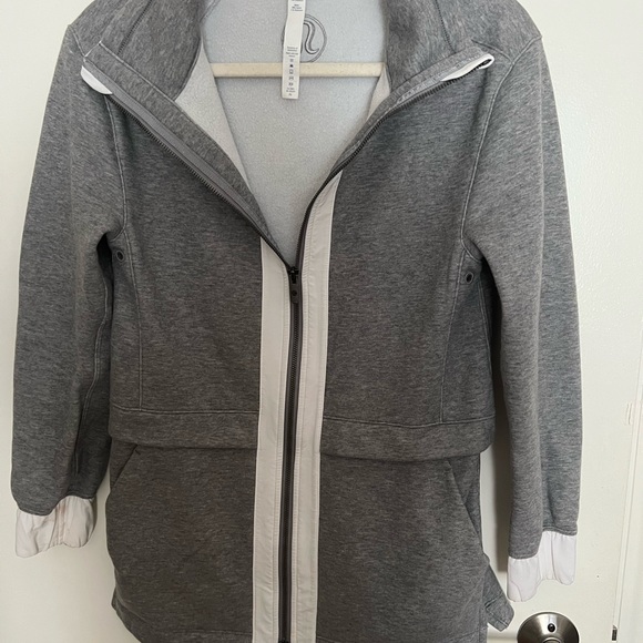 Lululemon jacket - Picture 1 of 7